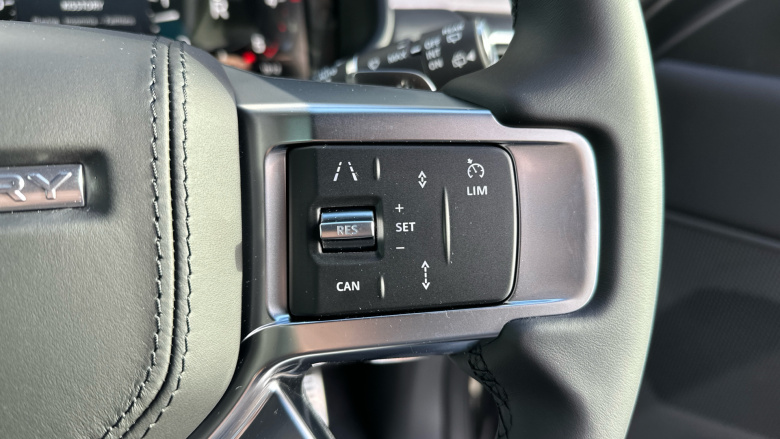 Land Rover Discovery 3.0 D350 Dynamic HSE 5dr Auto Diesel Station Wagon